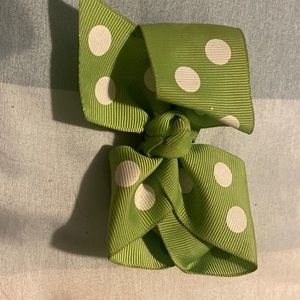 Kids green polka dot bow